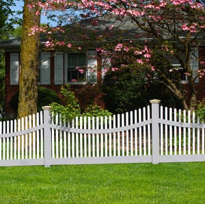 Najlepsze plastikowe ogrodzenie do ogrodu, trawnika i podjazdu